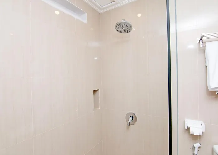 Hotel Zen Premium Dewi Saraswati Seminyak 3*